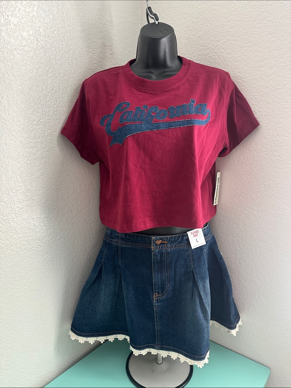 Celebrity Pink Dark Blue Denim skirt & No
Boundaries T-shirt-both large-new+tags